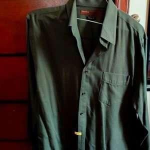 Men's green dress shirt
